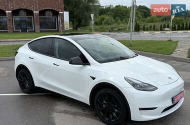 Внедорожник / Кроссовер Tesla Model Y 2023 в 