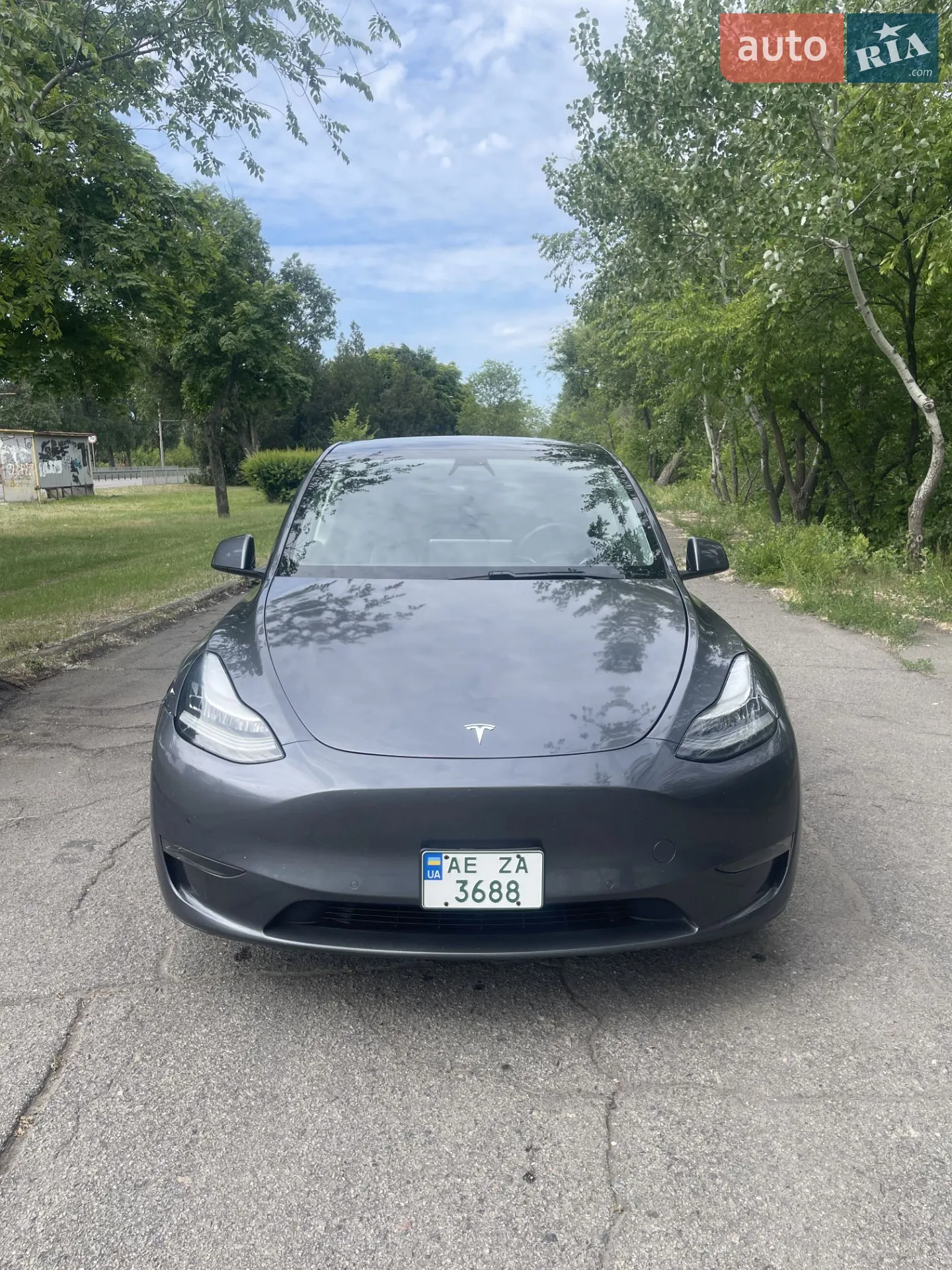 2020 Tesla Model Y - мініатюра 8
