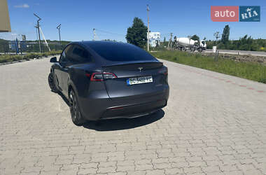 Внедорожник / Кроссовер Tesla Model Y 2023 в 