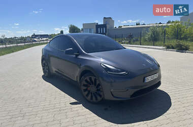 Внедорожник / Кроссовер Tesla Model Y 2023 в 