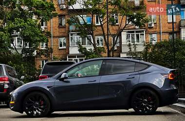 Внедорожник / Кроссовер Tesla Model Y 2022 в 