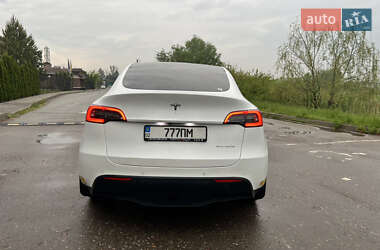 Внедорожник / Кроссовер Tesla Model Y 2022 в 