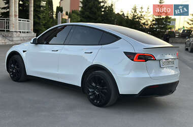 Внедорожник / Кроссовер Tesla Model Y 2023 в 