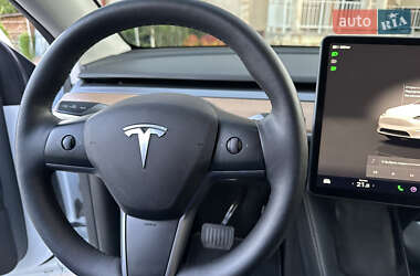 Внедорожник / Кроссовер Tesla Model Y 2023 в 