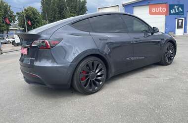 Внедорожник / Кроссовер Tesla Model Y 2021 в 