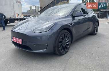 Внедорожник / Кроссовер Tesla Model Y 2021 в 
