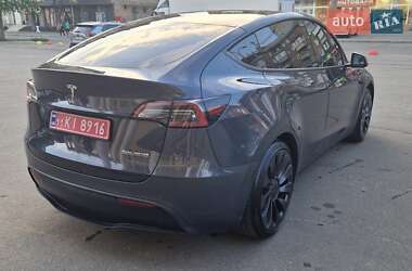 Внедорожник / Кроссовер Tesla Model Y 2021 в 