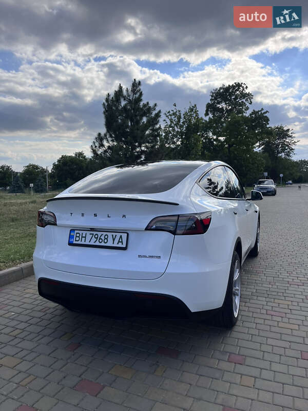 Внедорожник / Кроссовер Tesla Model Y 2023 в Измаиле фото 5 Внедорожник / Кроссовер Tesla Model Y 2023 в Измаиле