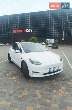 Внедорожник / Кроссовер Tesla Model Y 2022 в Луцке