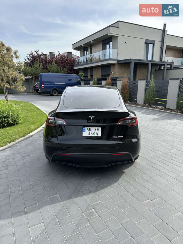 Внедорожник / Кроссовер Tesla Model Y 2022 в Днепре