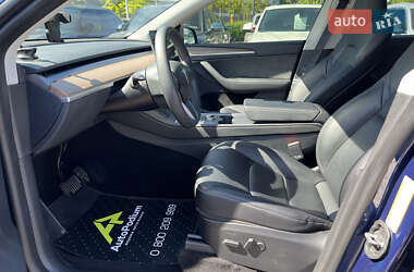 Позашляховик / Кросовер Tesla Model Y 2023 в 