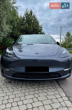 Внедорожник / Кроссовер Tesla Model Y 2023 в 