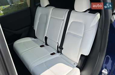 Внедорожник / Кроссовер Tesla Model Y 2022 в 