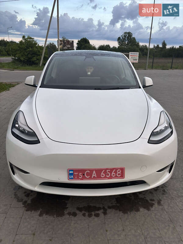 Внедорожник / Кроссовер Tesla Model Y 2021 в Львове