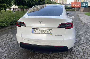 Позашляховик / Кросовер Tesla Model Y 2021 в 