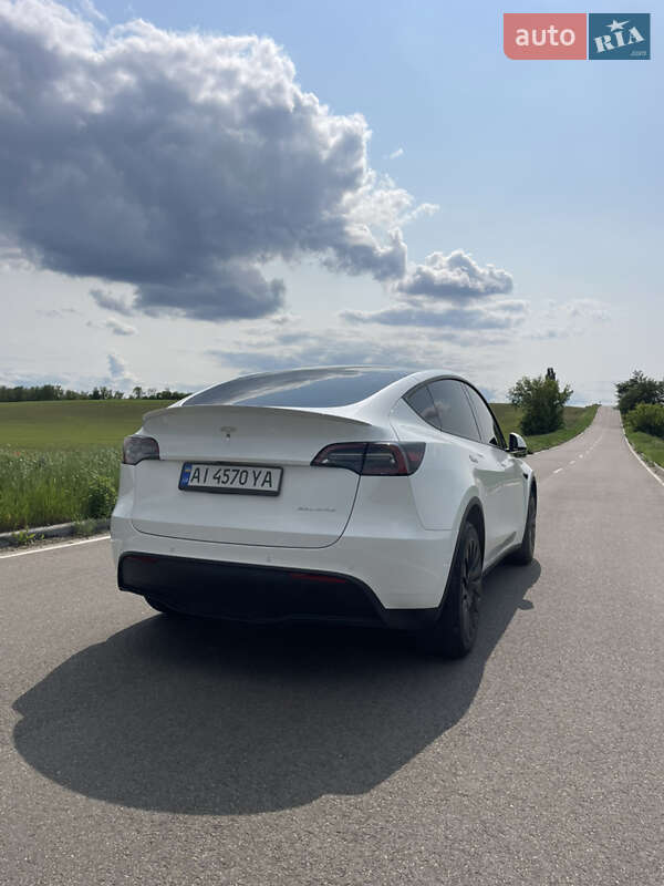 Позашляховик / Кросовер Tesla Model Y 2022 в Києві