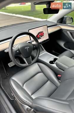 Внедорожник / Кроссовер Tesla Model Y 2022 в 