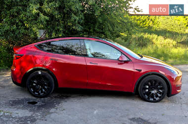 Позашляховик / Кросовер Tesla Model Y 2023 в 