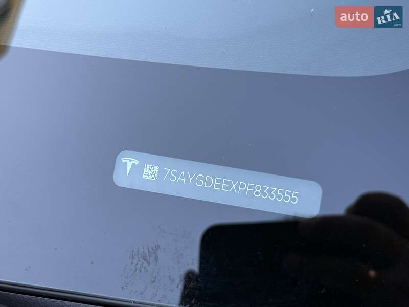 Позашляховик / Кросовер Tesla Model Y 2023 в Чернівцях