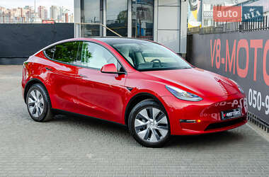Внедорожник / Кроссовер Tesla Model Y 2021 в Киеве