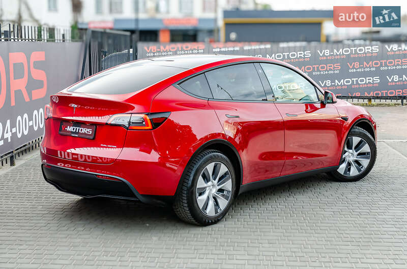 Внедорожник / Кроссовер Tesla Model Y 2021 в Киеве