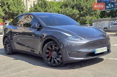 Внедорожник / Кроссовер Tesla Model Y 2022 в 