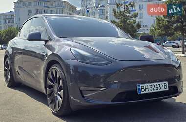 Внедорожник / Кроссовер Tesla Model Y 2022 в 