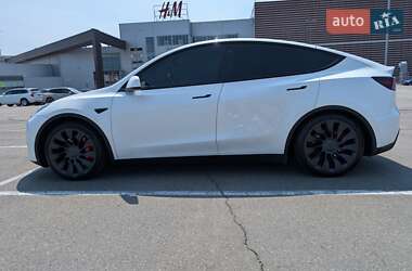 Внедорожник / Кроссовер Tesla Model Y 2022 в 