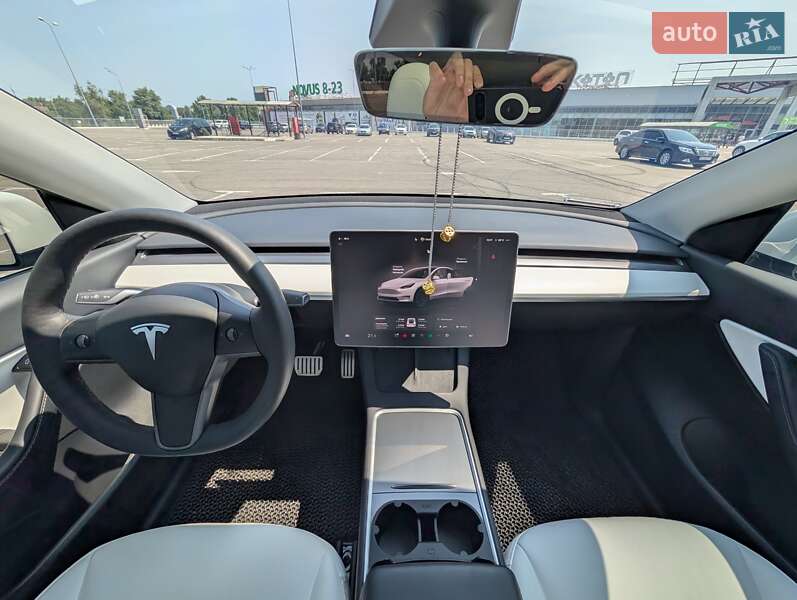 Позашляховик / Кросовер Tesla Model Y 2022 в Києві