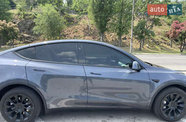 Внедорожник / Кроссовер Tesla Model Y 2023 в 