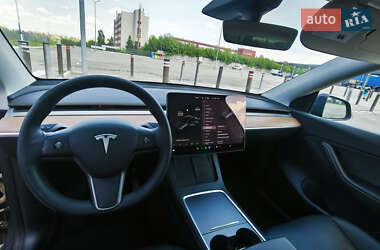 Позашляховик / Кросовер Tesla Model Y 2022 в 
