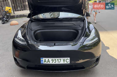 Внедорожник / Кроссовер Tesla Model Y 2020 в 