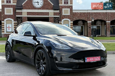 Позашляховик / Кросовер Tesla Model Y 2023 в 