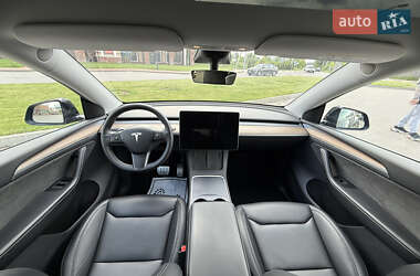 Позашляховик / Кросовер Tesla Model Y 2023 в 
