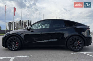 Позашляховик / Кросовер Tesla Model Y 2023 в 