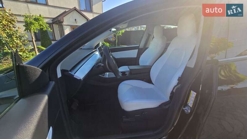 Позашляховик / Кросовер Tesla Model Y 2021 в Одесі