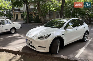 Внедорожник / Кроссовер Tesla Model Y 2020 в 