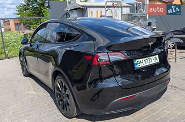 Позашляховик / Кросовер Tesla Model Y 2021 в 