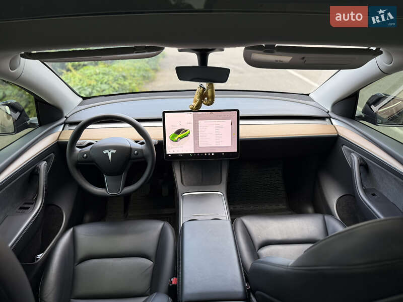 Внедорожник / Кроссовер Tesla Model Y 2023 в Днепре