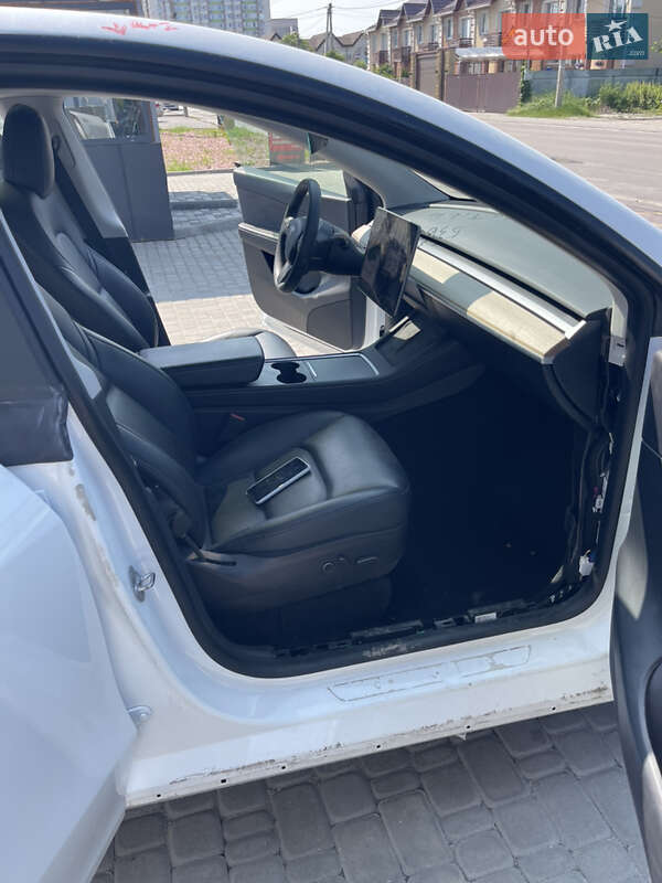 Внедорожник / Кроссовер Tesla Model Y 2021 в Софиевской Борщаговке