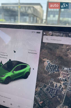 Внедорожник / Кроссовер Tesla Model Y 2021 в 