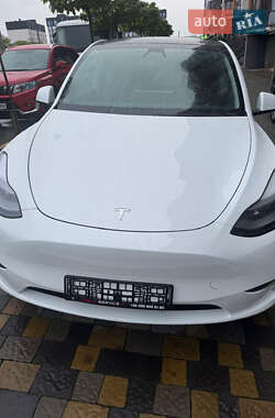 Позашляховик / Кросовер Tesla Model Y 2023 в Івано-Франківську