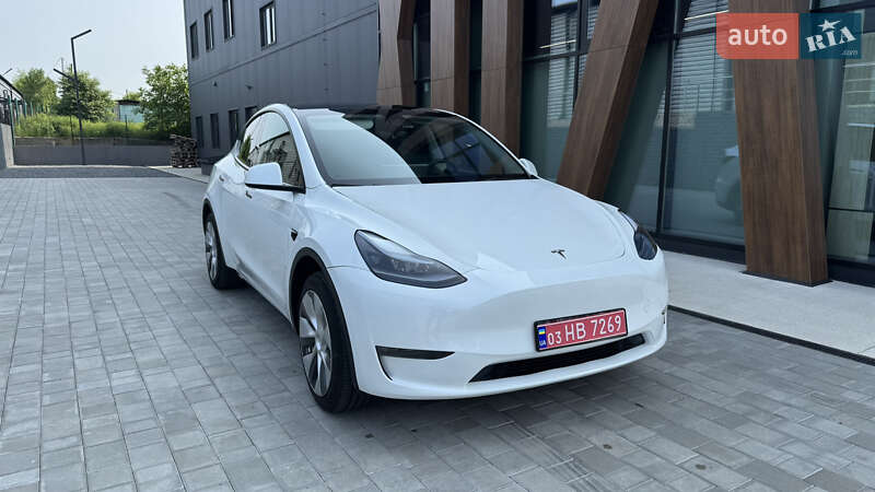 Позашляховик / Кросовер Tesla Model Y 2023 в Луцьку