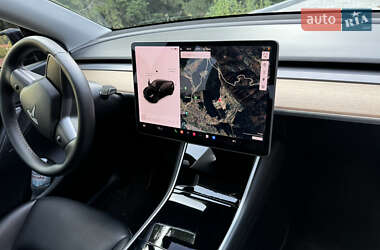 Внедорожник / Кроссовер Tesla Model Y 2020 в 