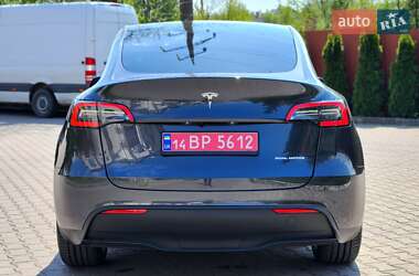 Внедорожник / Кроссовер Tesla Model Y 2024 в 