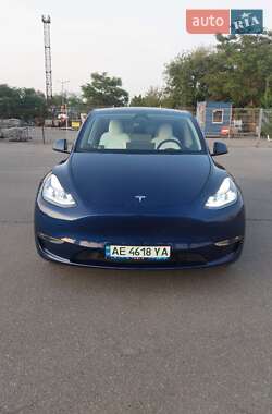 Внедорожник / Кроссовер Tesla Model Y 2023 в 