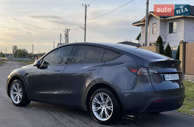 Внедорожник / Кроссовер Tesla Model Y 2023 в 