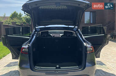 Внедорожник / Кроссовер Tesla Model Y 2022 в 