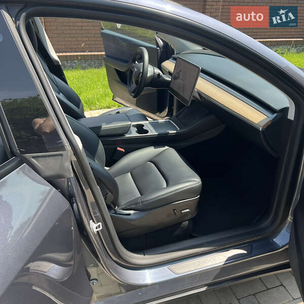 Внедорожник / Кроссовер Tesla Model Y 2022 в Виннице