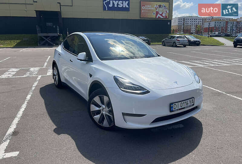 Внедорожник / Кроссовер Tesla Model Y 2022 в Киеве